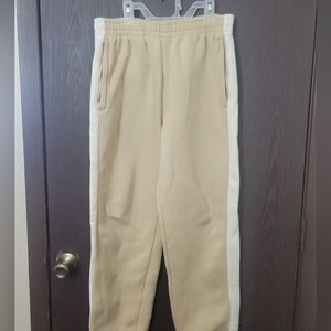 Xersion Tan and White Sweatpants